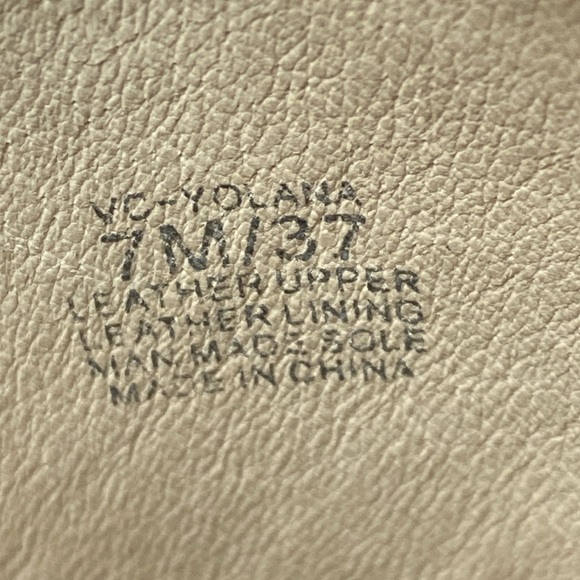 Vince Camuto Yolana Women’s Leather Tan Open Toe Slingback Studded Stiletto 7M - Picture 9 of 9